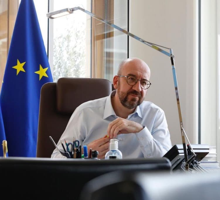 Frontnews image description