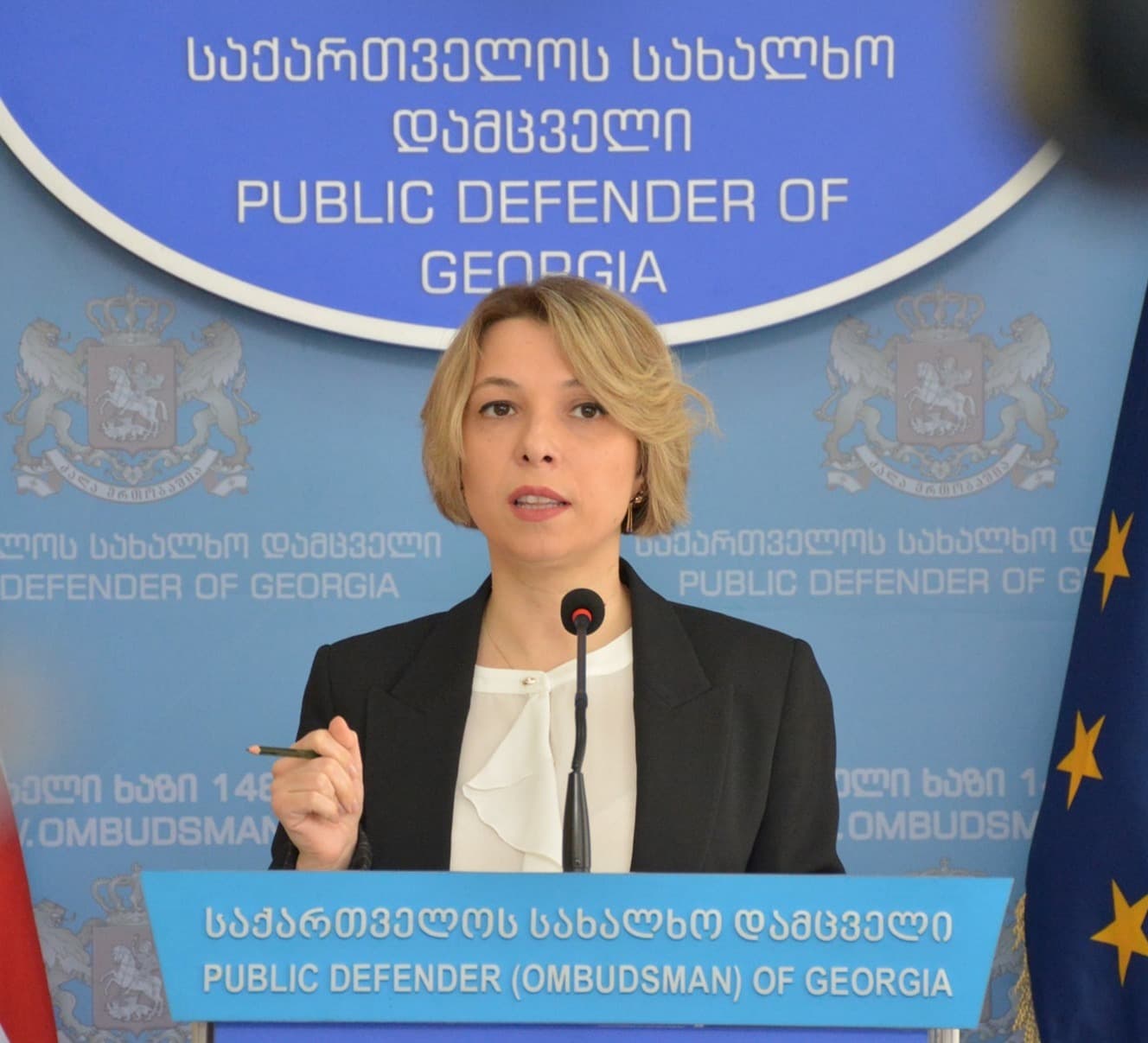 Frontnews image description