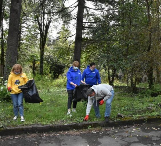 Frontnews image description