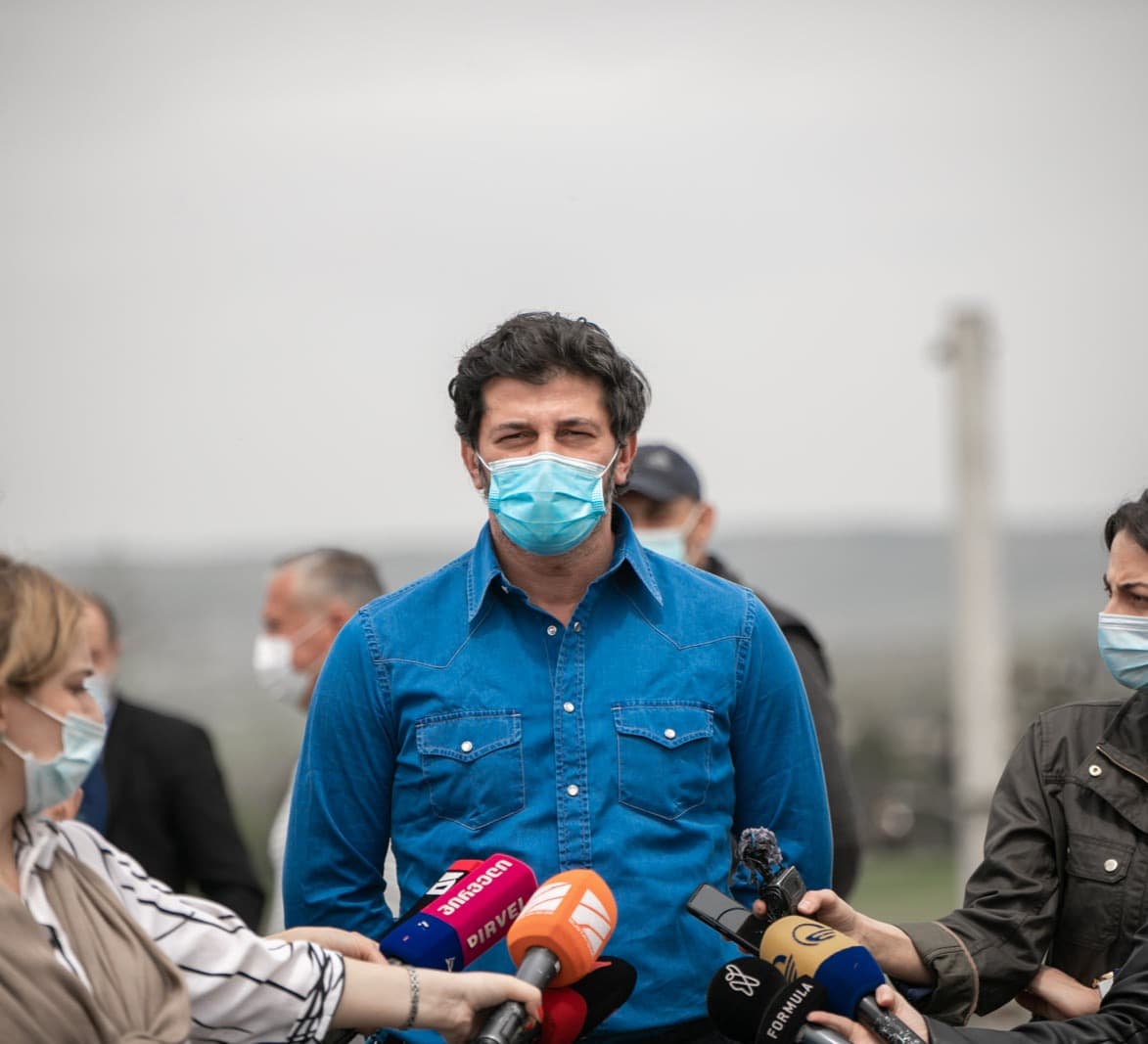 Frontnews image description