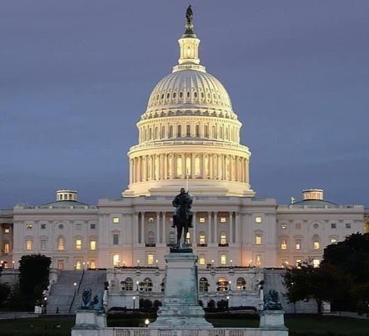 რონ ჯონსონმა, ჯინ შაჰინმა და ჯიმ რიშმა აშშ-ის სენატში საქართველოს მხარდამჭერი რეზოლუცია წარადგინეს