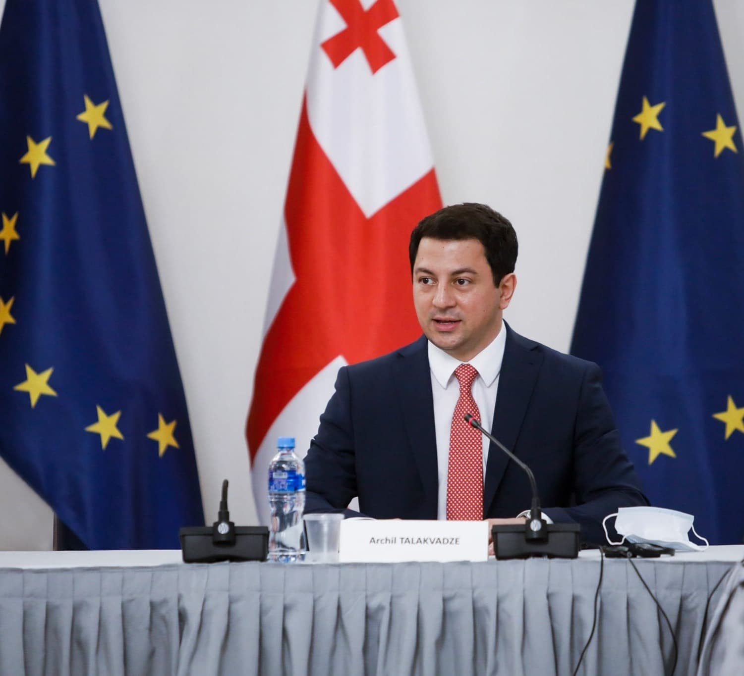 Frontnews image description