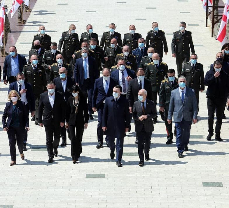 Frontnews image description