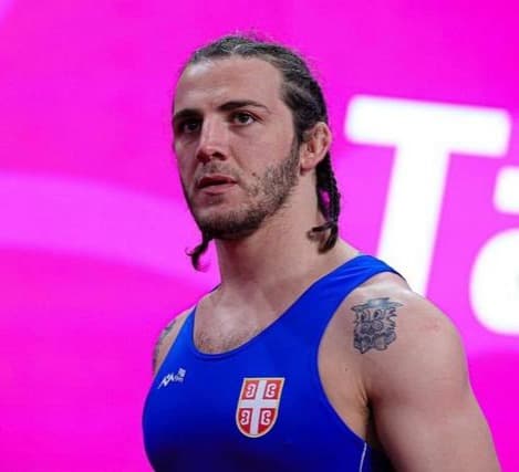 Frontnews image description