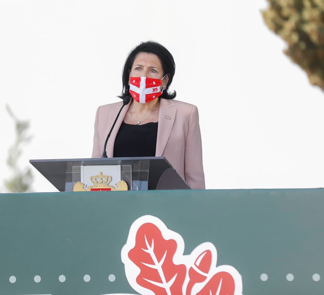 “ქართული ჯარი არის ერთიანი, აპოლიტიკური, ქვეყნის და ხალხის ერთგული და ამდენად ერთიანობის უდიდესი მაგალითი”