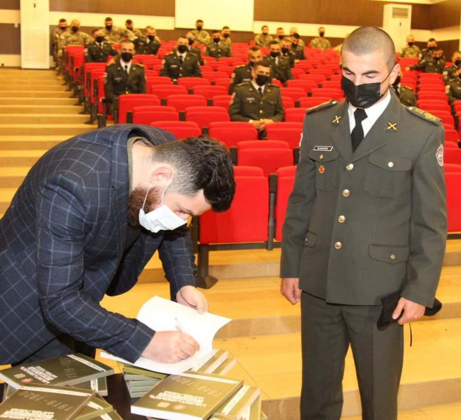 Frontnews image description