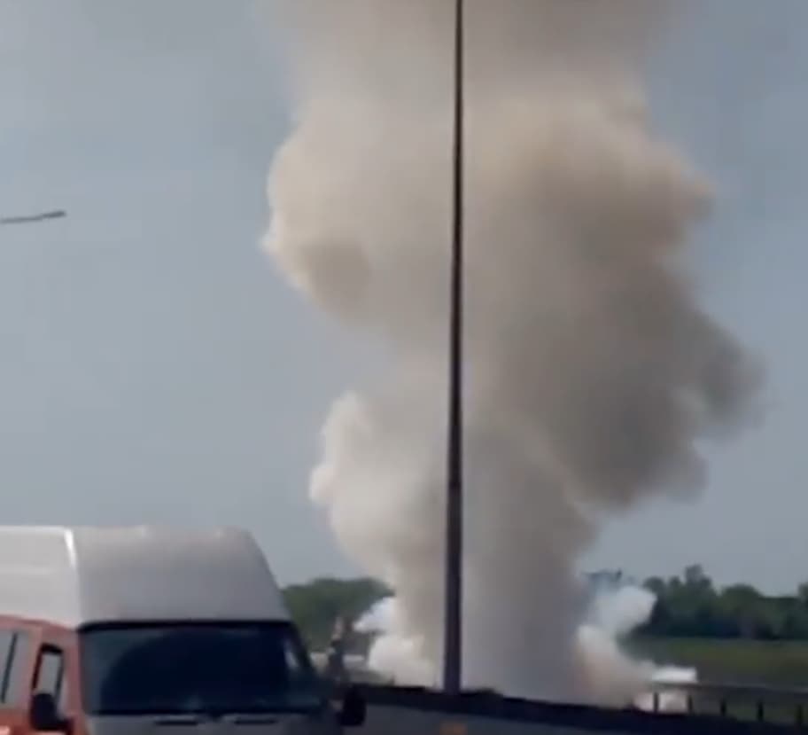 ავტომაგისტრალზე ავტომობილი დაიწვა