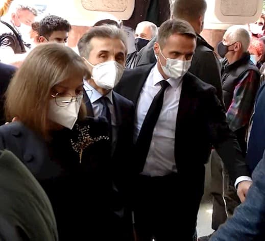 Frontnews image description