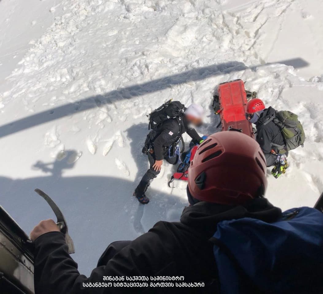 მესტიაში უცხოელი ტურისტი გარდაიცვალა, ქალის ცხედარი ხევიდან უკვე ამოსვენებულია