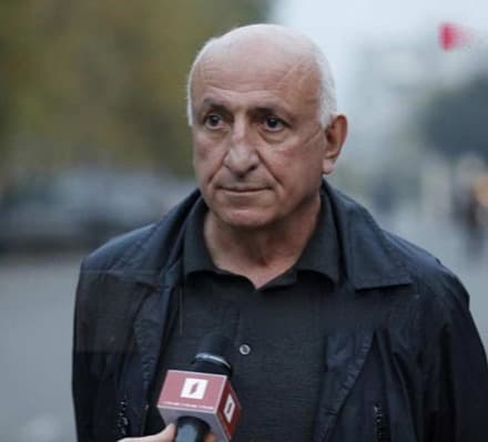 “ჯობია, ციხეში იჯდეს და მოიხადოს, რასაც ეს კაცთმოძულე მთავრობა მიუსჯის, ვიდრე ხელი მოაწეროს”