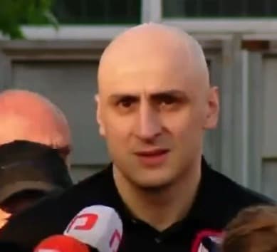 “პარლამენტში შესვლა-არშესვლასთან დაკავშირებით, ხვალიდან გაიმართება ძალიან მჭიდრო კონსულტაციები”