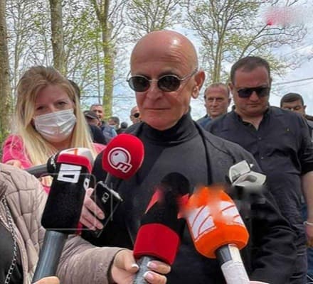 “ისეთ რაღაცებს ვხედავ ტელევიზორში, საერთოდ ტელევიზორი უნდა გადავაგდო, 99% ტყუილია”