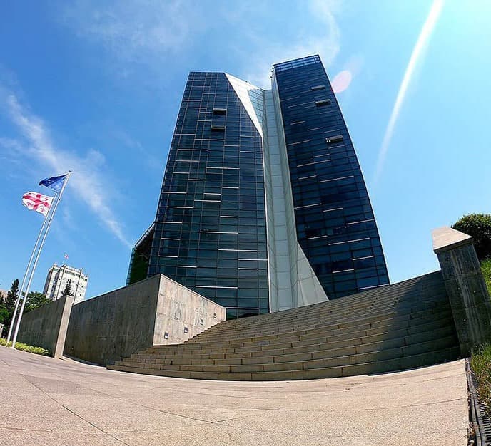 “სააკაშვილის, მელიასა და უგულავას სარჩელებზე სტრასბურგის გადაწყვეტილებას სულ მცირე ორი წელი დასჭირდება”