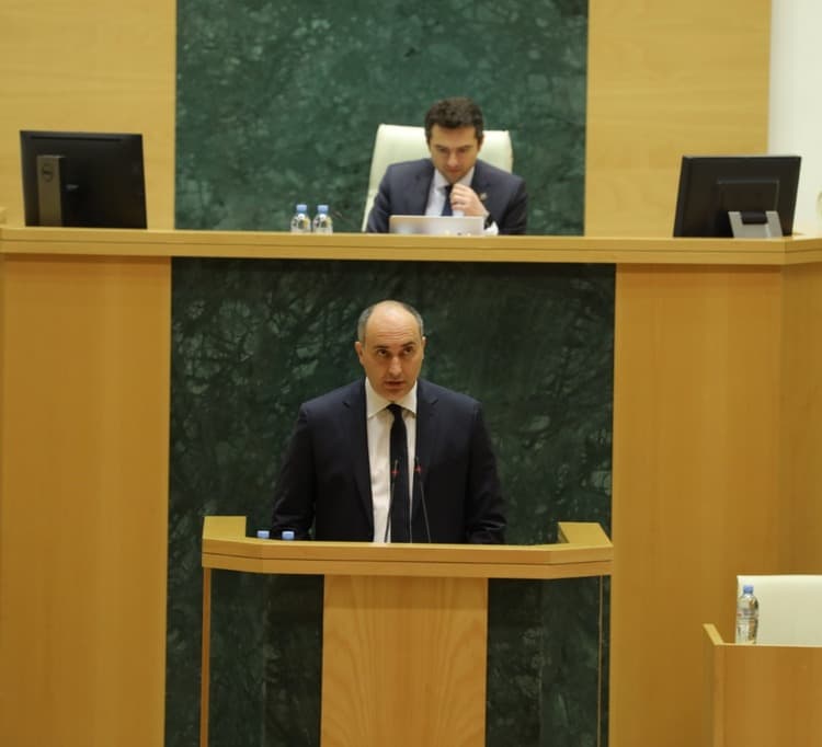 “დღეისათვის  თავდაცვის ძალებს უკვე მიღებული აქვს 500 ერთეულამდე მსოფლიო ბრენდების სპეციალური დანიშნულების ტექნიკა”