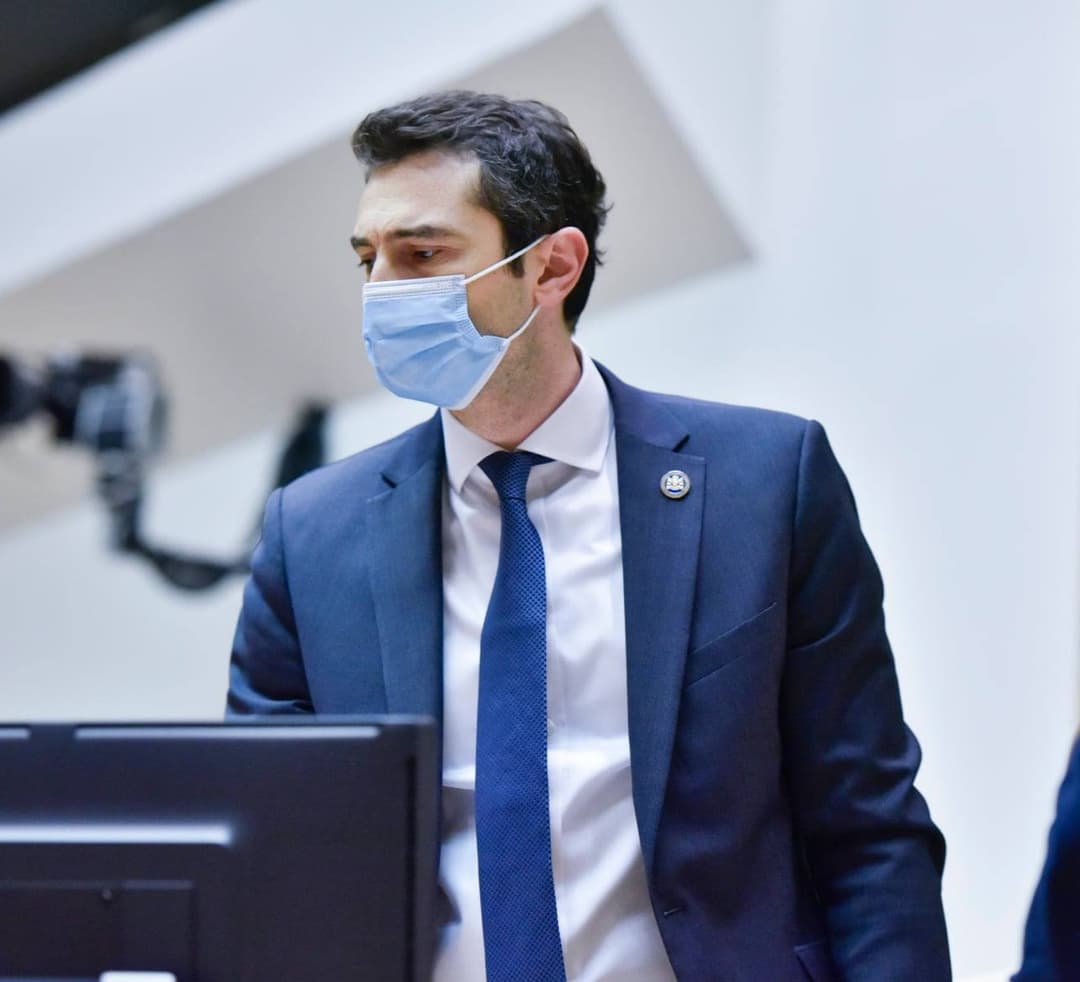 კახა კუჭავა თამარ ჟვანის გადადგომის საფუძველს ვერ ხედავს