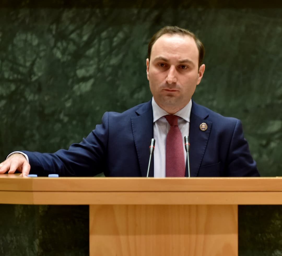 “ეს არის კომპლექსური საკითხი და არავის თვითმიზანი არ არის კომენდანტის საათის არსებობა”