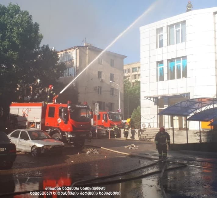 პეკინის გამზირზე ხანძრის შედეგად დაშავებული ახალგაზრდა ქალი გარდაიცვალა