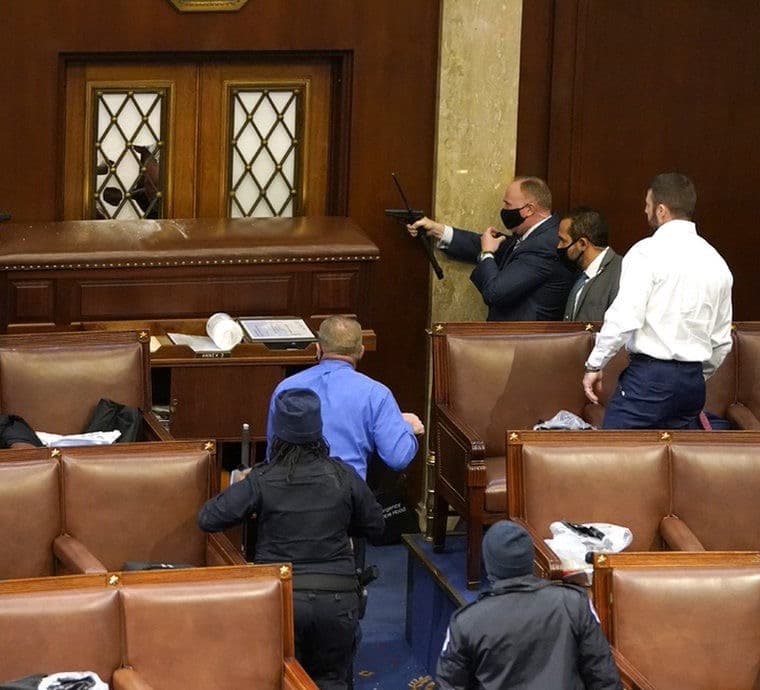 Republicans defy Trump to back Capitol riot probe