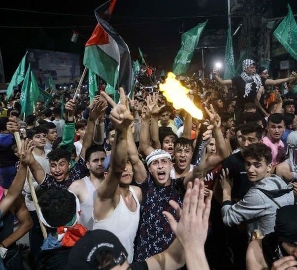 Frontnews image description