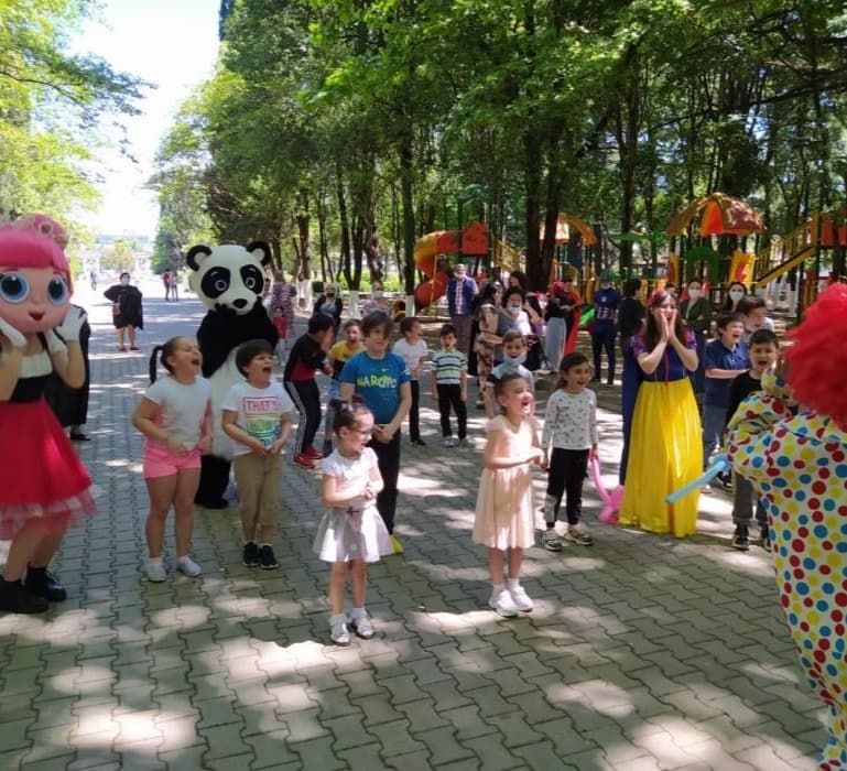 Frontnews image description