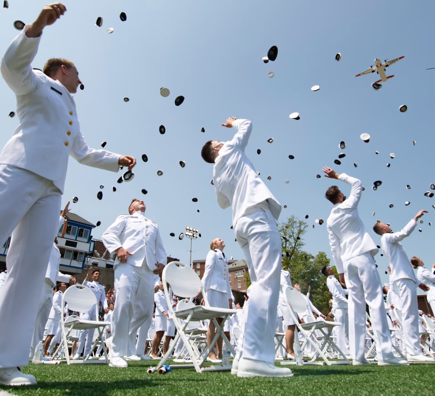 Frontnews image description