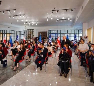 “ევროპის უნივერსიტეტში” ესსეების კონკურსის გამარჯვებულების დაჯილდოების ცერემონია გაიმართა