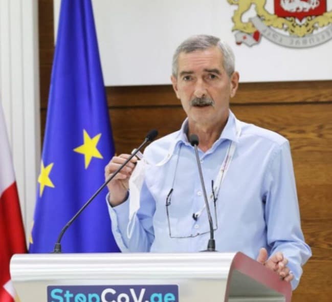 “მეორე დოზა ყველას ერგება, ყველა დაწყნარდეს, დამშვიდდეს, აცრის გარეშე არავინ დარჩება”