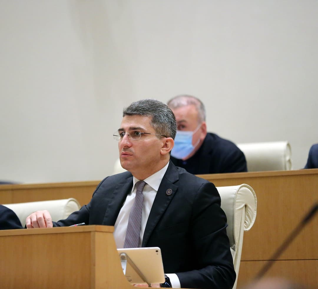 “წინა ორ შემთხვევაში იყო პირდაპირი მიზანი ადამიანების დასახიჩრების, ხალხის შეშინების, დაზიანების, მოკვლის”