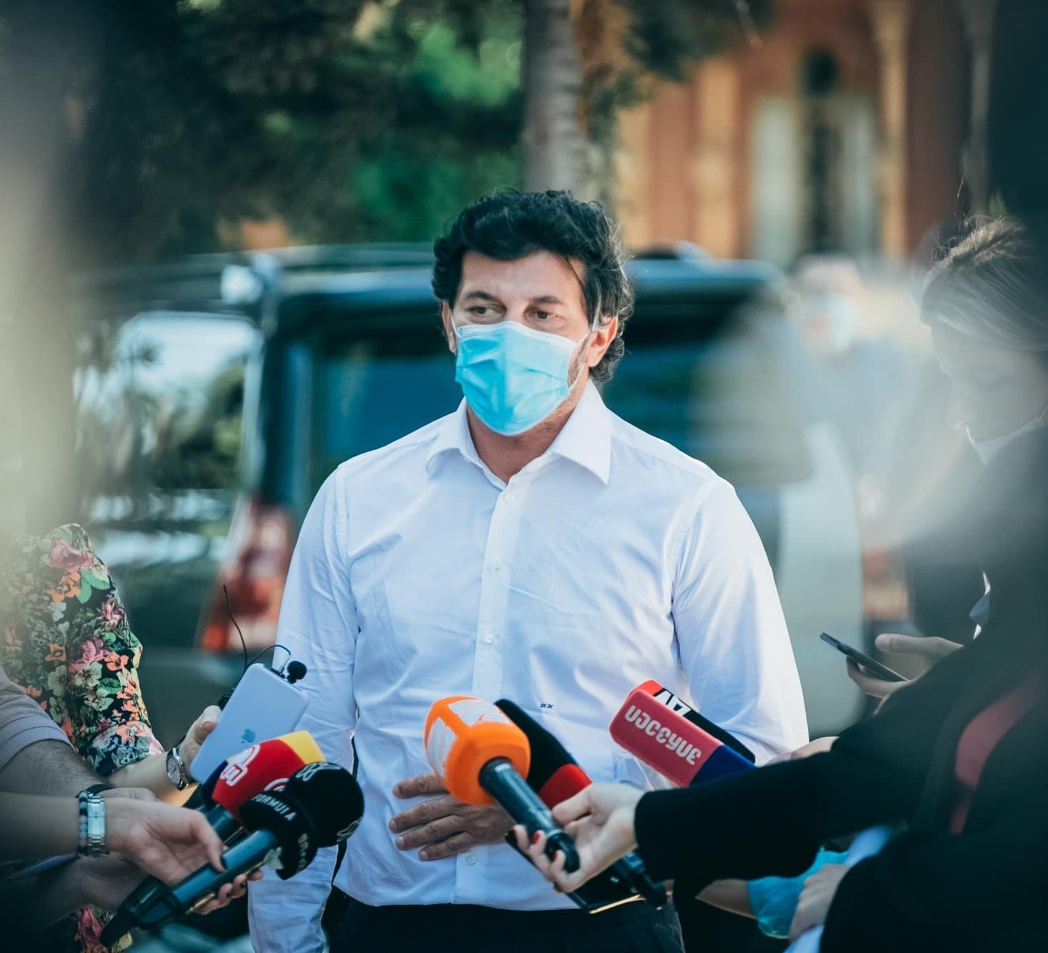 Frontnews image description