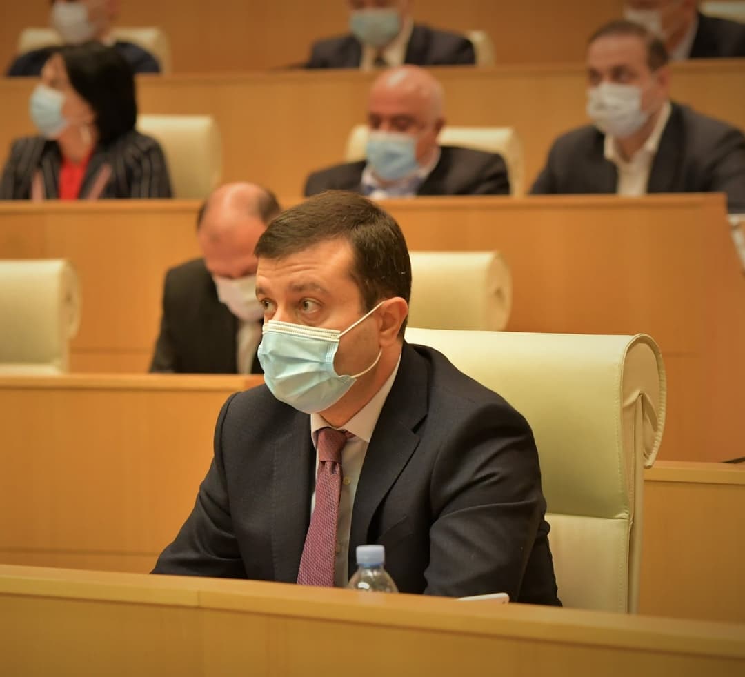 “რა თქმა უნდა, გახარიასი ეშინიათ, ამაზე კითხვა მგონი, არავის აქვს”