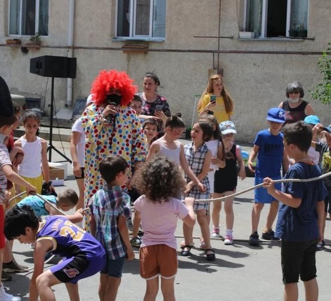 Frontnews image description