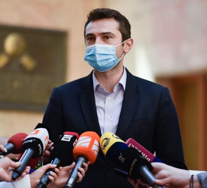 “იმედს ვიტოვებ, “ნაციონალური მოძრაობა“ შემოვა და იმ უხერხულობას გადალახავენ, რომელიც საკუთარი ამომრჩევლის წინაშე აქვთ”