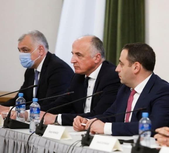 შეთანხმების ხელმომწერი ოპოზიცია სასამართლო რეფორმასთან დაკავშირებით ღია წერილს ავრცელებს