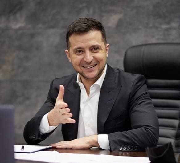 ზელენსკიმ შესაბამის უწყებებს დაავალა, ბელარუსთან ავიამიმოსვლა შეაჩერონ