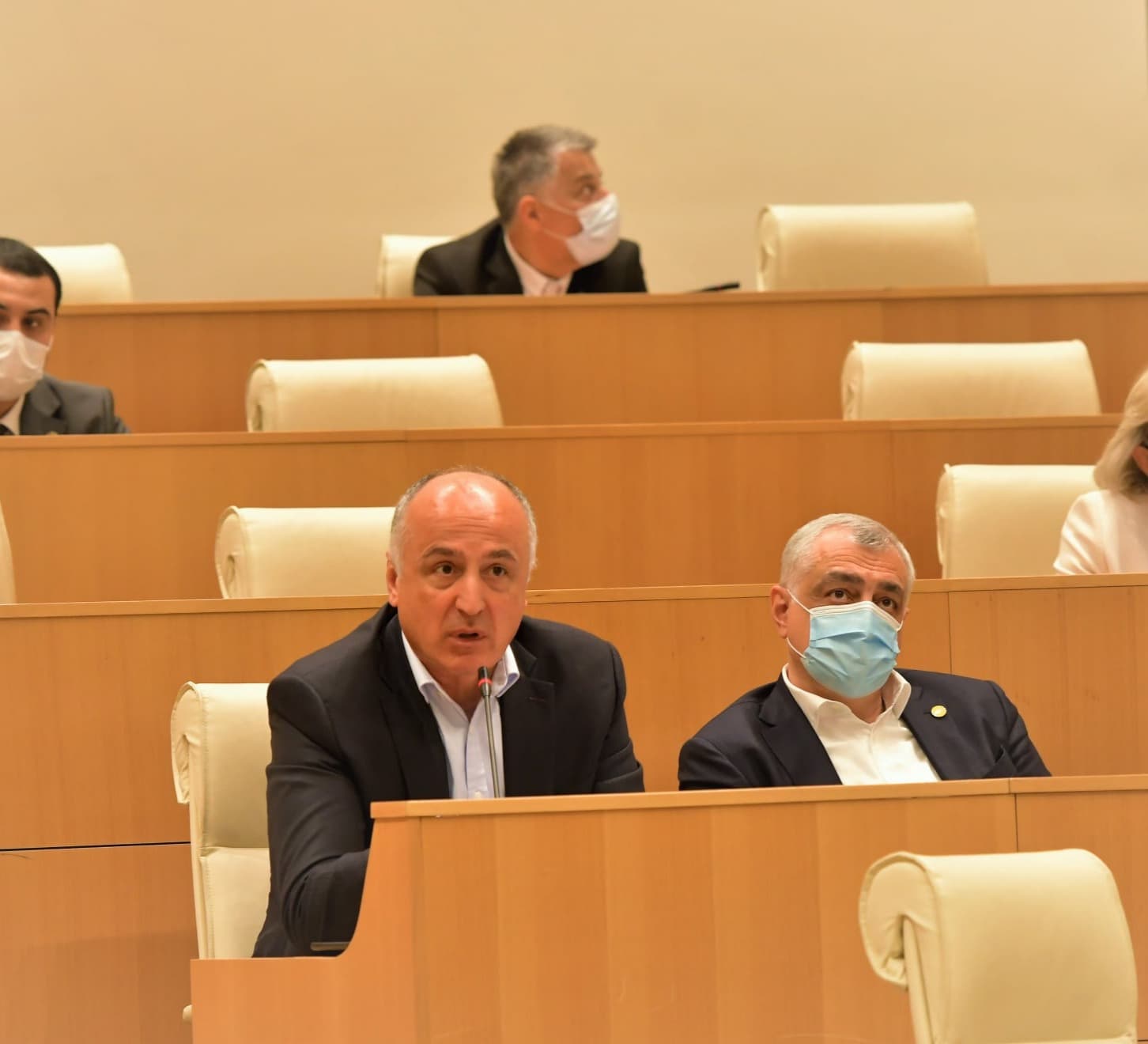 Frontnews image description