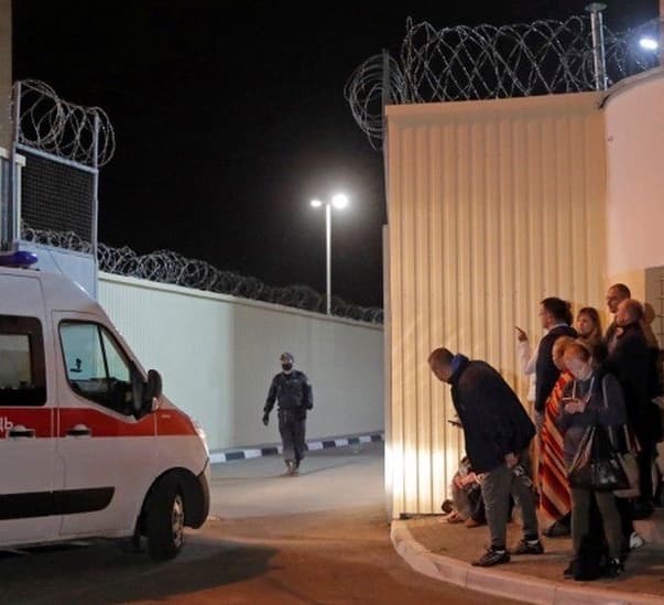 Frontnews image description