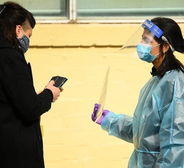 Melbourne lockdown: Fears over outbreak sparks restrictions