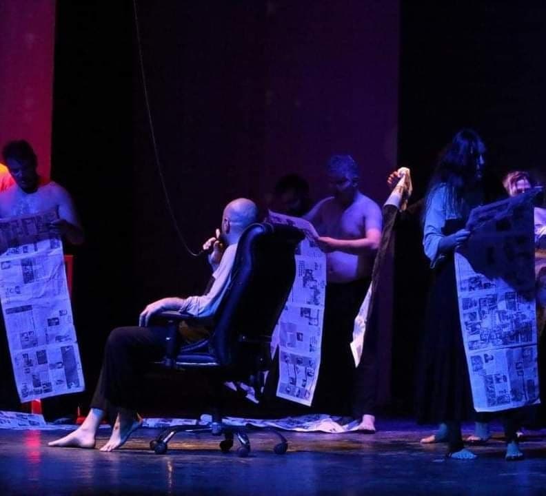 Frontnews image description