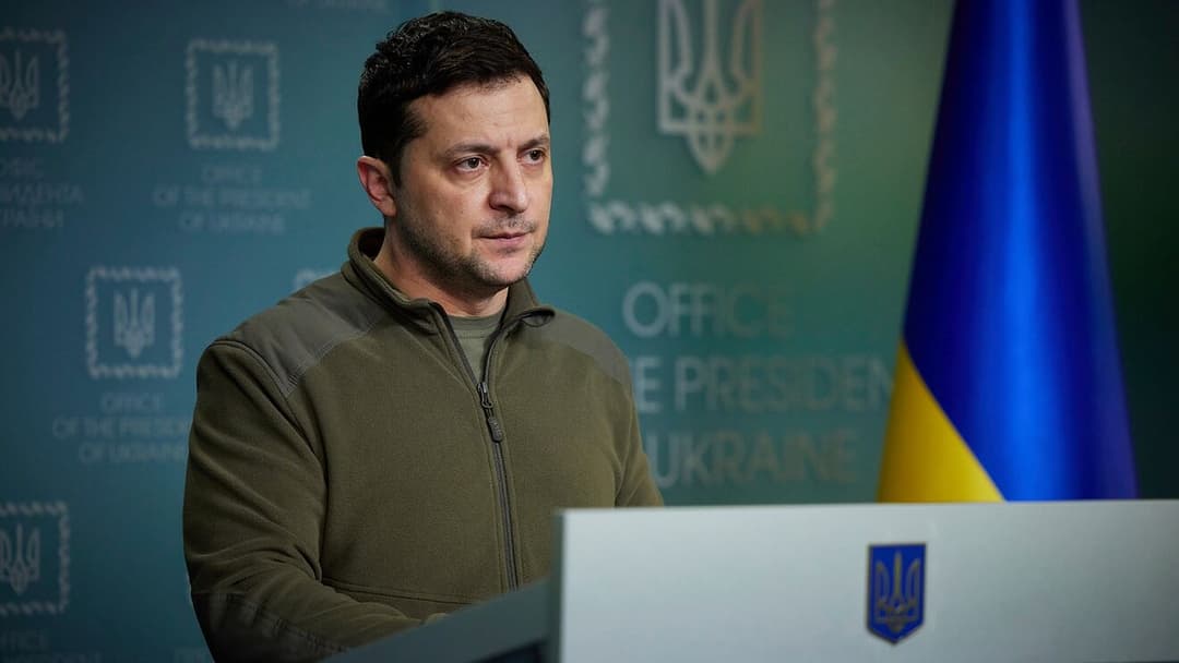 Zelensky: 100,000 trapped in besieged city of Mariupol under constant bombardment