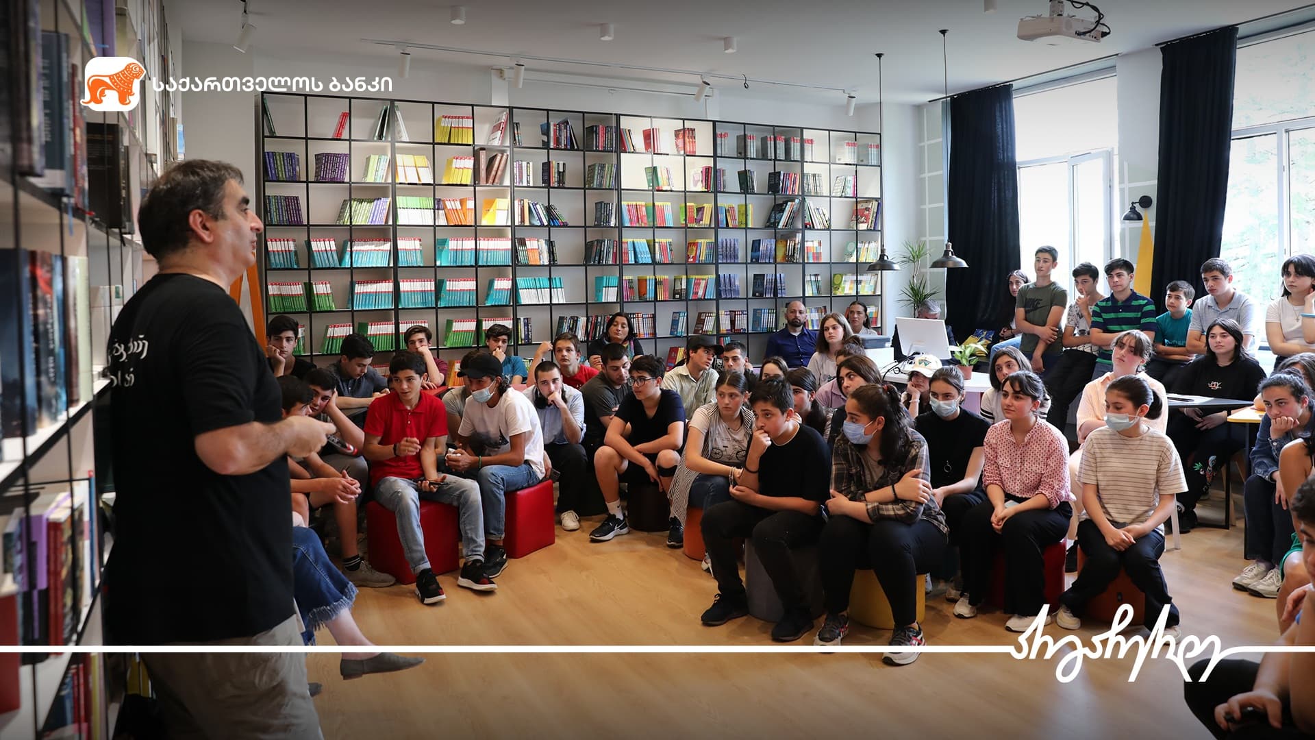 Frontnews image description