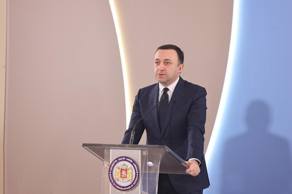 ირაკლი ღარიბაშვილი – მაშინ, როდესაც ევროპაში არის ძალიან რთული ვითარება, ჩვენი პატარა, მაგრამ ძლიერი სახელმწიფო ინარჩუნებს მშვიდობას, კეთილდღეობას, სტაბილურობას და ორნიშნა ეკონომიკურ ზრდას