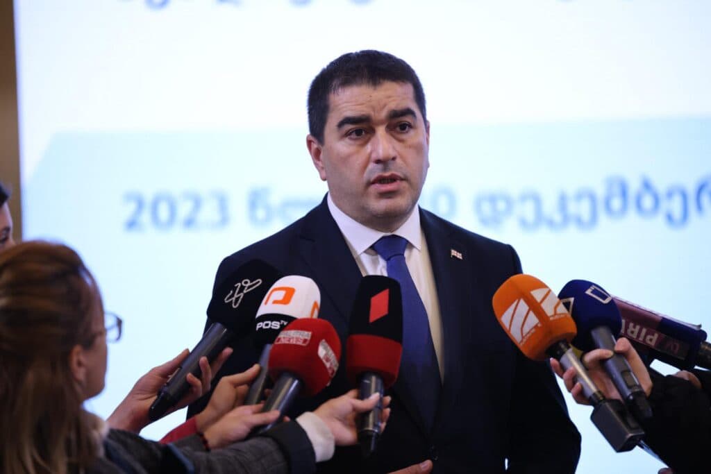 შალვა პაპუაშვილი – მე მათ ვუთხარი, რომ არ იყო კარგი დრო ვიზიტისთვის, უკეთესი იქნებოდა სხვა დროს, განხილვების შემდეგ ყოფილიყო