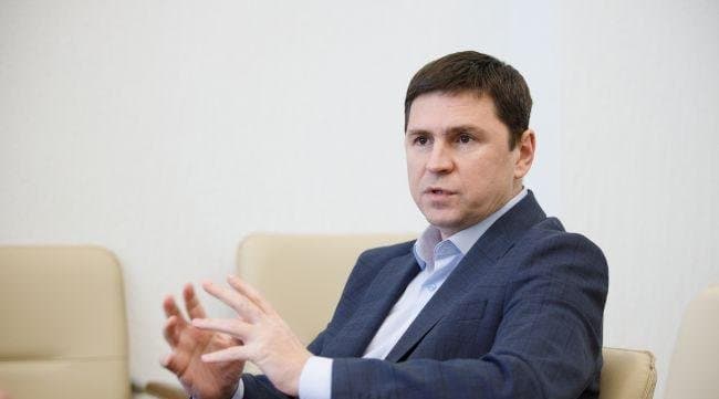 პოდოლიაკი – პუტინი აღიარებს, რომ ეშინია