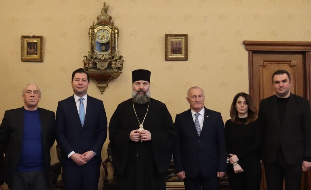 აფხაზეთის ავტონომიური რესპუბლიკის მთავრობის წარმომადგენლებმა საპატრიარქოში შეხვედრა გამართეს