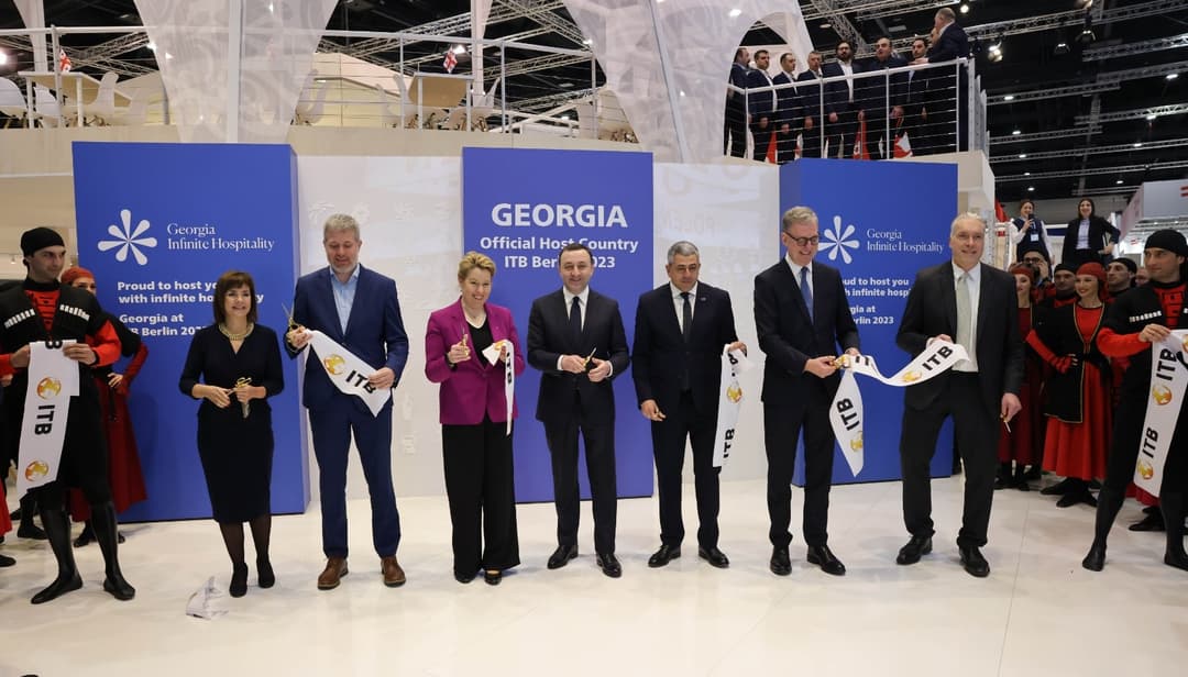 ირაკლი ღარიბაშვილმა ბერლინში გამოფენა – ITB Berlin 2023 გახსნა