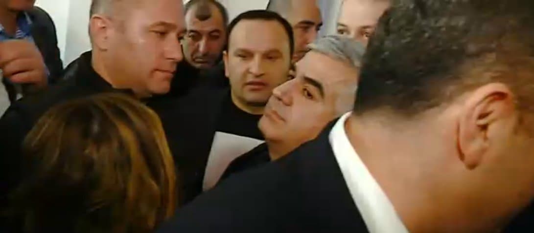 Frontnews image description