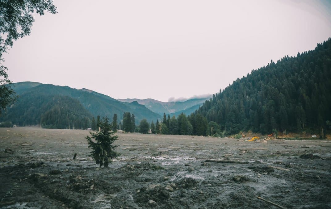 შოვში სტიქიის შედეგად დაღუპულთა რიცხვი 18-მდე გაიზარდა