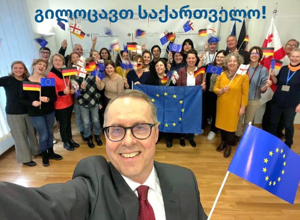 გერმანიის საელჩო – გერმანიის საელჩო გულითადად ულოცავს საქართველოს ისტორიულ გადაწყვეტილებას