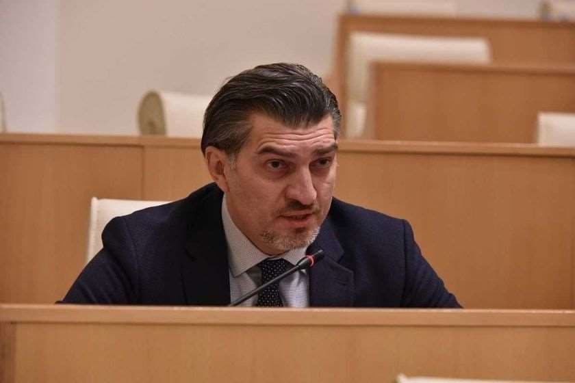 მიხეილ ყაველაშვილი ნაცმოძრაობას – სამარცხვინო ლიდერი გყავთ და ღირსებაზე გვესაუბრებით ასობით ადამიანის გამაუპატიურებლები და როგორ გინდათ ერთად ვიყოთ
