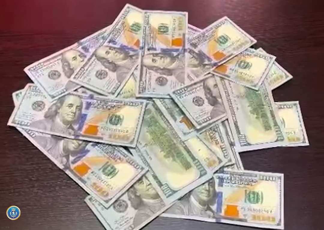 ყალბი ფულის გასაღების ფაქტზე ერთი პირი დააკავეს